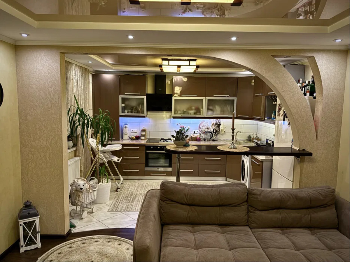 Продаж 3-кімнатної квартири, район Академічний фото 1 Продаж 3-кімнатної квартири, район Академічний фото 1