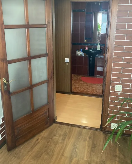 Продаж 3к квартири 56 кв. м на пл. Гагаріна фото 1 Продаж 3к квартири 56 кв. м на пл. Гагаріна фото 1