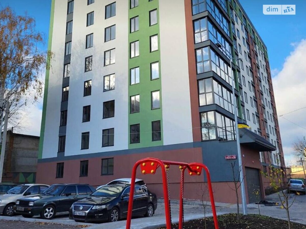 Продам 1 к кв на Костянтина Василенко 14 фото 1 Продам 1 к кв на Костянтина Василенко 14 фото 1