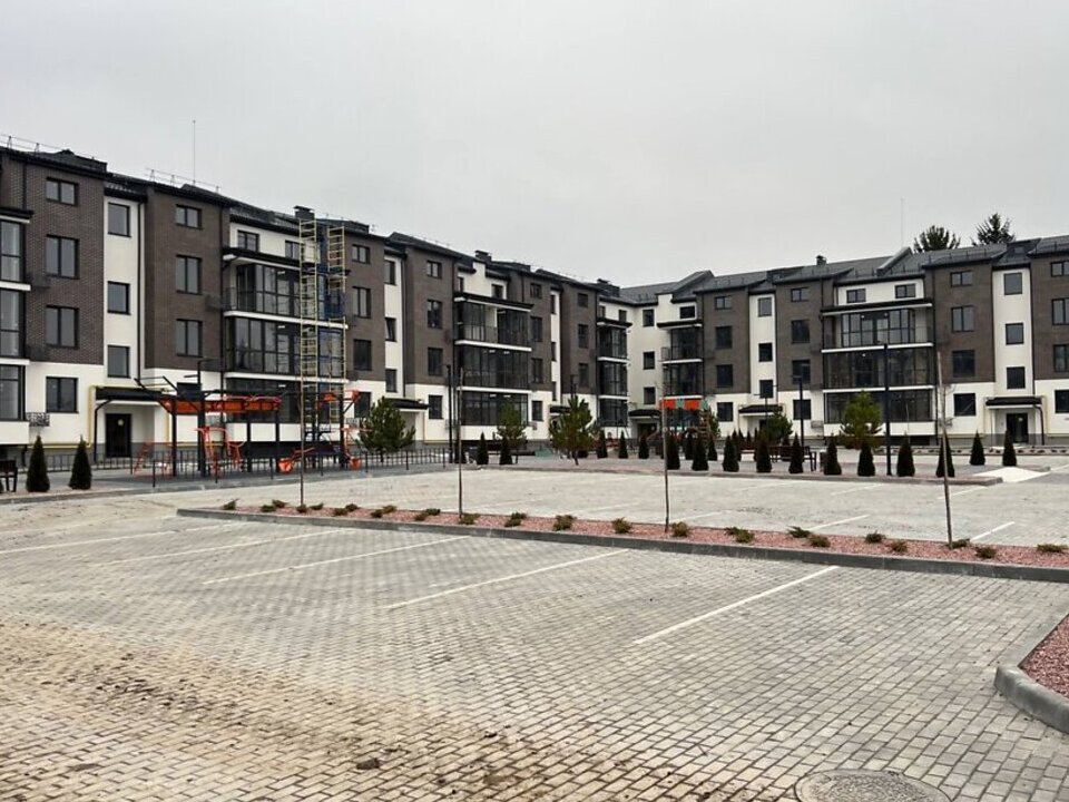 ������ 1� �������� 39.1 ��. �., �� Nova Kore� ���� 1