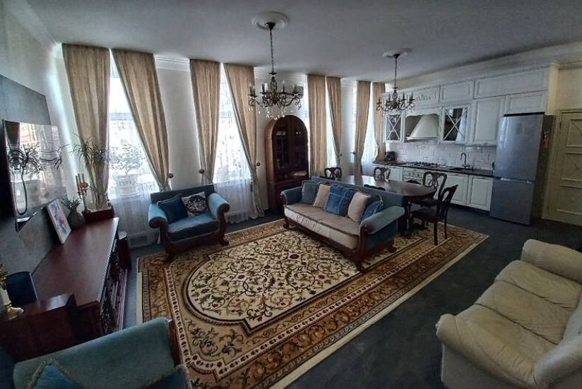 Продаж 3к квартири 70 кв. м на вул. Соборна 91 фото 1 Продаж 3к квартири 70 кв. м на вул. Соборна 91 фото 1