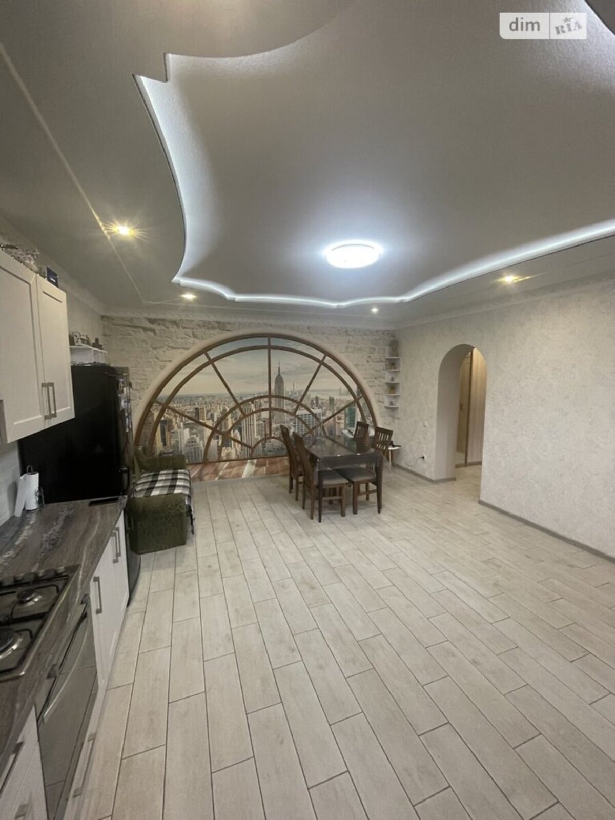 Продаж 1к квартири 50 кв. м на вул. Лучанська фото 1 Продаж 1к квартири 50 кв. м на вул. Лучанська фото 1