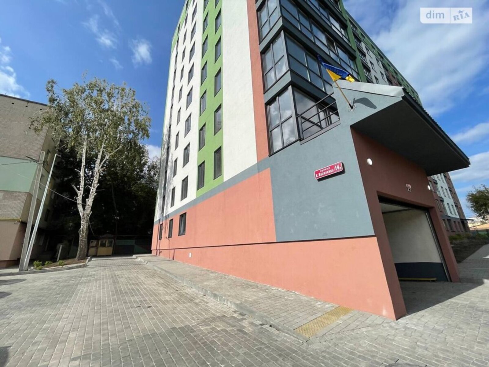 Продаж 3к квартири 77 кв. м на вул. Костянтина Василенко фото 1 Продаж 3к квартири 77 кв. м на вул. Костянтина Василенко фото 1