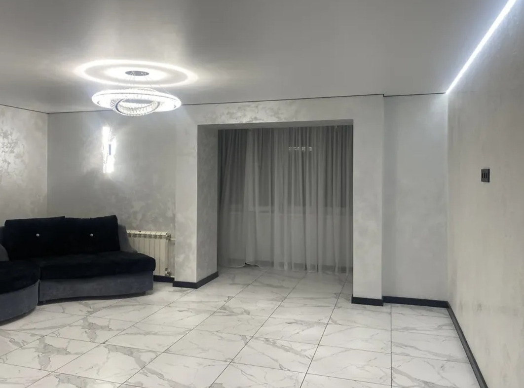 Продаж 5к квартири 110 кв. м на вул. Стельмаха фото 1 Продаж 5к квартири 110 кв. м на вул. Стельмаха фото 1