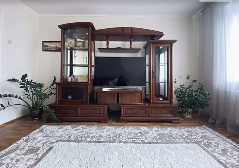 Продаж 2к квартири 48 кв. м на вул. Келецька фото 1 Продаж 2к квартири 48 кв. м на вул. Келецька фото 1