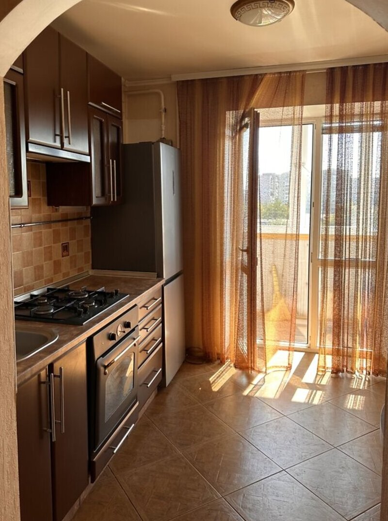 Продаж 2к квартири 56 кв. м на вул. Антонова Олега фото 1 Продаж 2к квартири 56 кв. м на вул. Антонова Олега фото 1