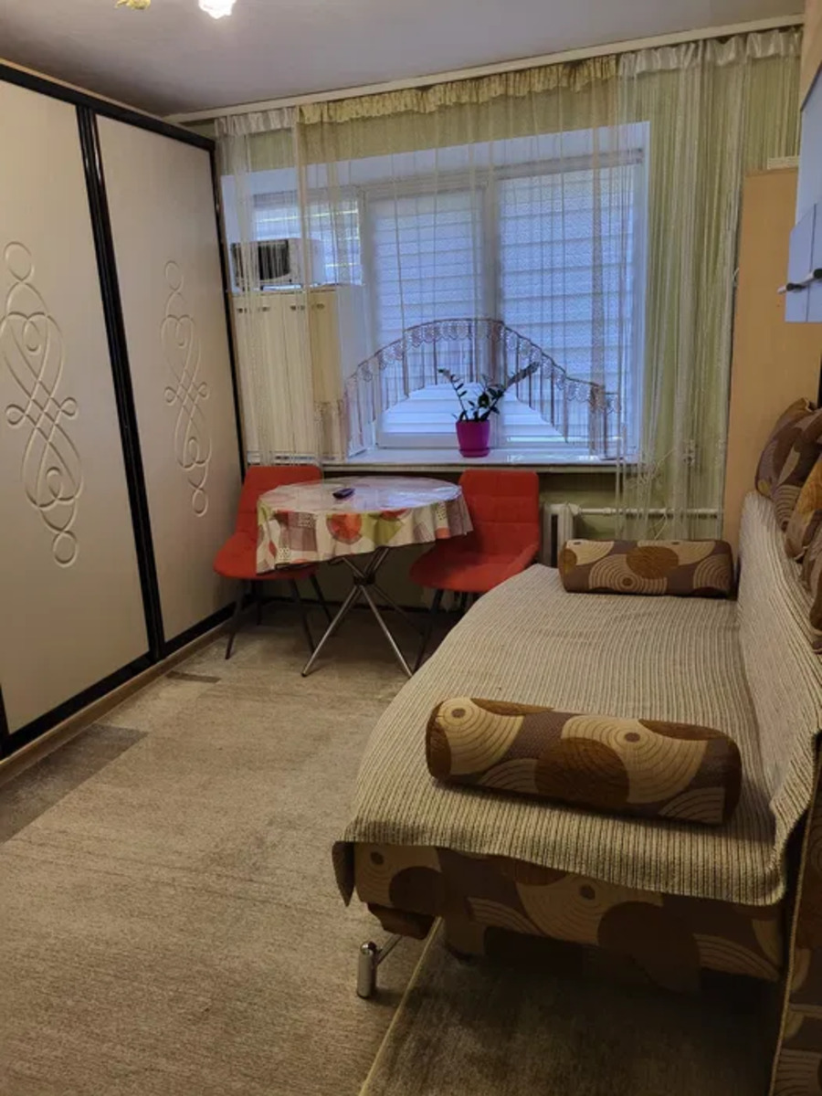 Продаж кімнати в гуртожитку фото 1 Продаж кімнати в гуртожитку фото 1