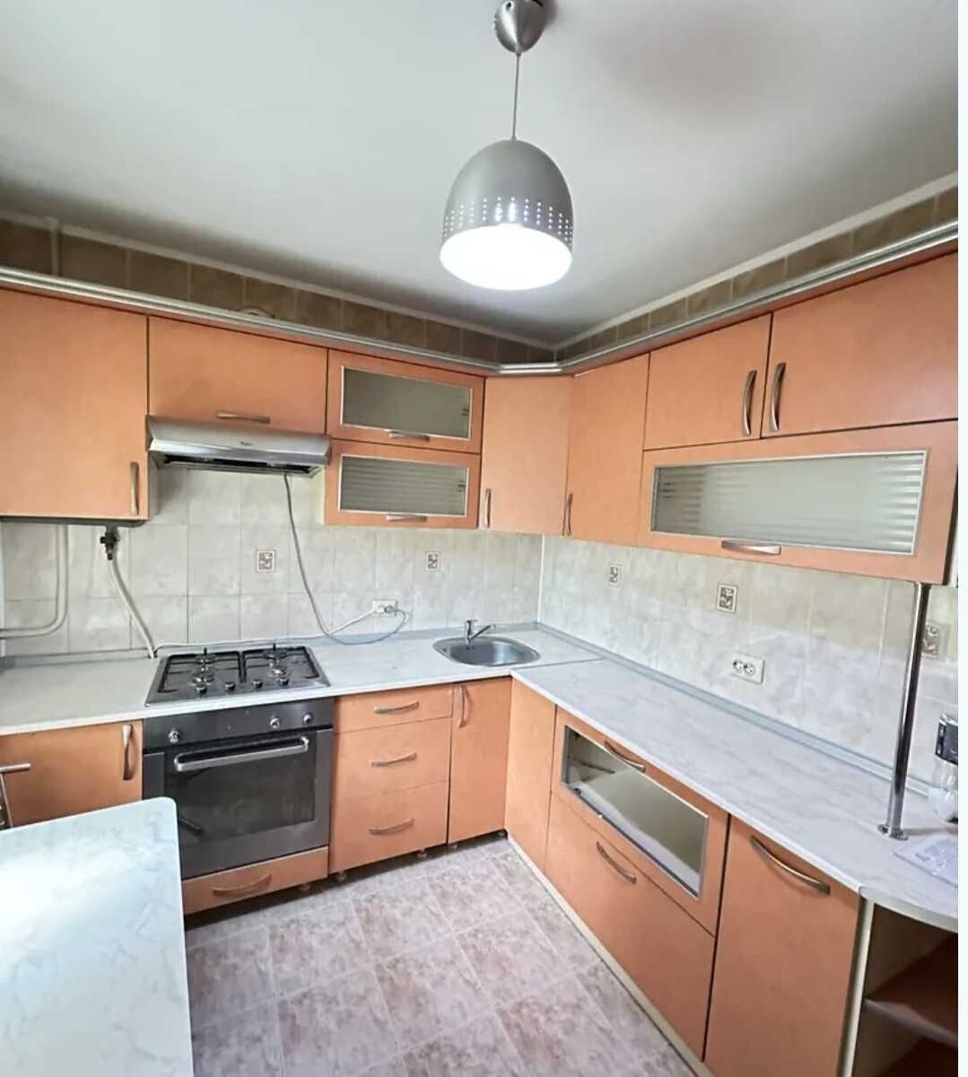 Продаж 4-кімнатної квартири, вул. Академіка Янгеля фото 1 Продаж 4-кімнатної квартири, вул. Академіка Янгеля фото 1