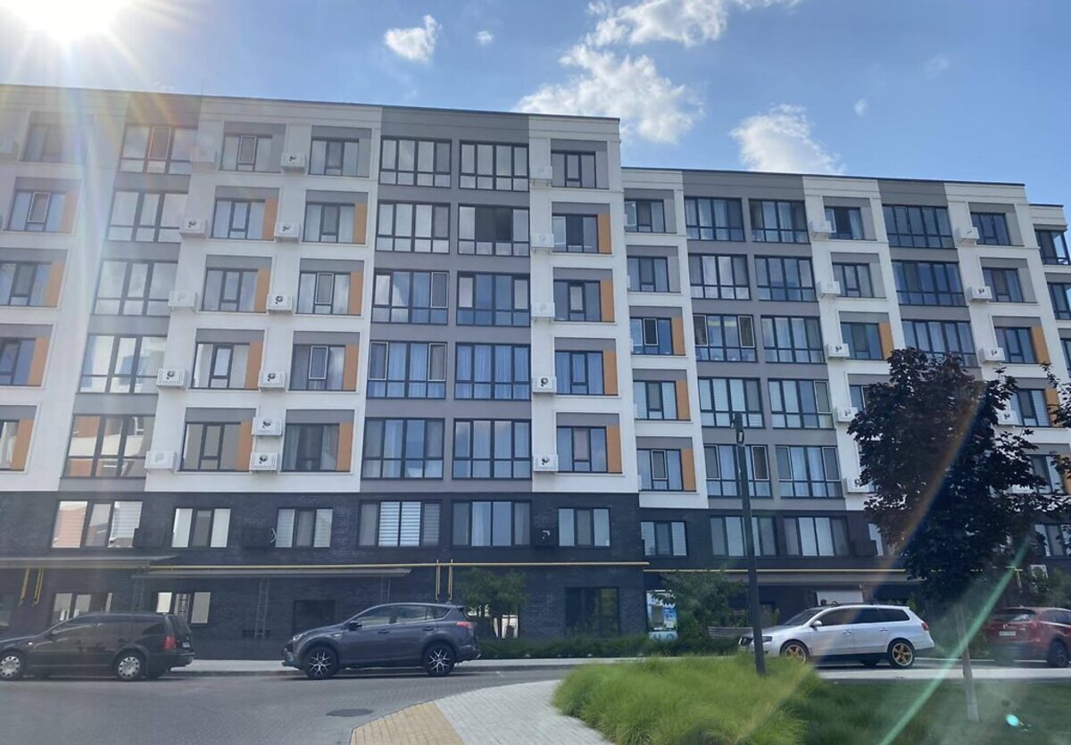 Продаж 1к квартири 45 кв. м на вул. Івана Богуна фото 1 Продаж 1к квартири 45 кв. м на вул. Івана Богуна фото 1
