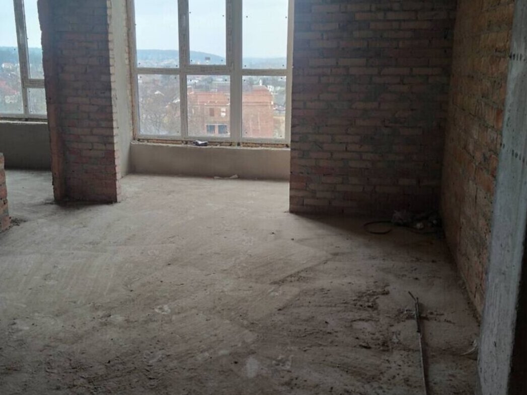 Продаж 3к квартири 83 кв. м на вул. Івана Богуна фото 1 Продаж 3к квартири 83 кв. м на вул. Івана Богуна фото 1