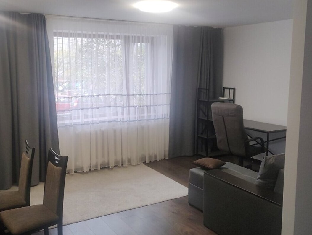 Продаж 1к квартири 35 кв. м на вул. Хмельницьке шосе фото 1 Продаж 1к квартири 35 кв. м на вул. Хмельницьке шосе фото 1