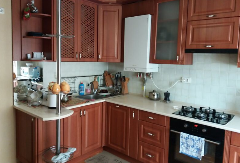 Продаж 2к квартири 75 кв. м на вул. Академіка Ющенка фото 1 Продаж 2к квартири 75 кв. м на вул. Академіка Ющенка фото 1