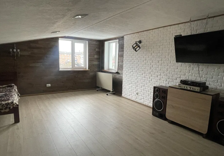 Продаж 3к квартири 140 кв. м., 1-й пров. Київський фото 1 Продаж 3к квартири 140 кв. м., 1-й пров. Київський фото 1