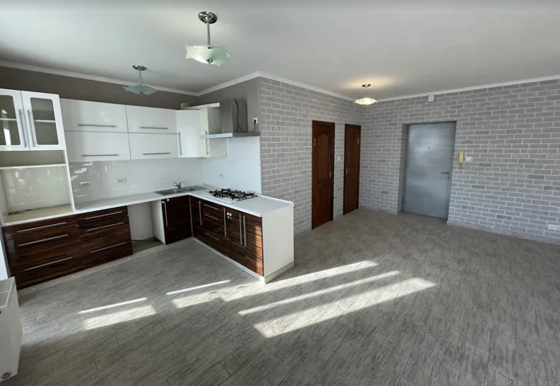 Продаж 4к квартири 127 кв. м на вул. Академіка Ющенка фото 1 Продаж 4к квартири 127 кв. м на вул. Академіка Ющенка фото 1
