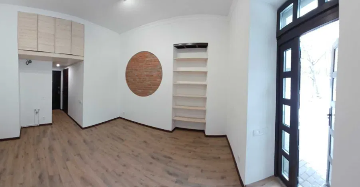 продаж частини будинка в центрі фото 1 продаж частини будинка в центрі фото 1