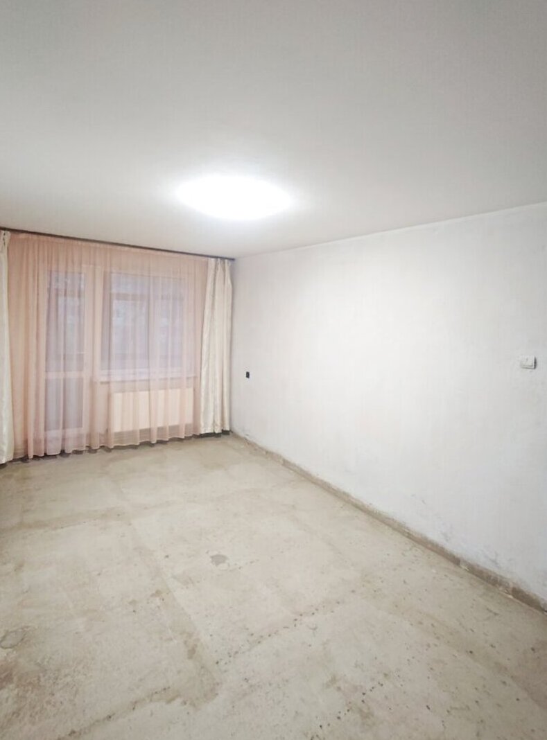 Продаж 4к квартири 65 кв. м на вул. Андрія Первозванного фото 1 Продаж 4к квартири 65 кв. м на вул. Андрія Первозванного фото 1