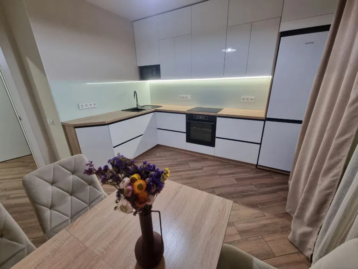 Продаж однокімнатної квартири в районі Академічний фото 1 Продаж однокімнатної квартири в районі Академічний фото 1