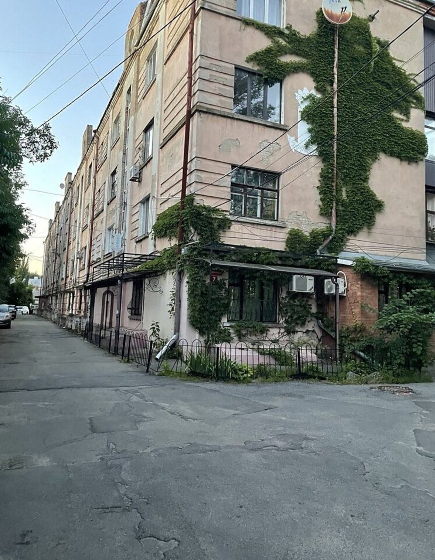 Продаж 3к квартири 79 кв. м на вул. Владислава Городецького фото 1 Продаж 3к квартири 79 кв. м на вул. Владислава Городецького фото 1