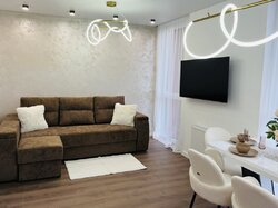  2  68 . .,  Central Park Vinnytsia  8