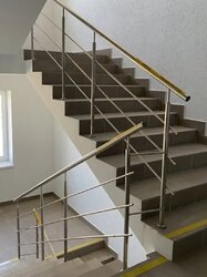 ������ 1� �������� 48.4 ��. �., �� ���������� ���� 11