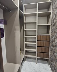 ������ 1� �������� 46 ��. �., �� Forest Home ���� 4