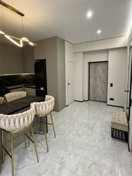 ������ 1� �������� 58 ��. �., �� Premier Tower ���� 6