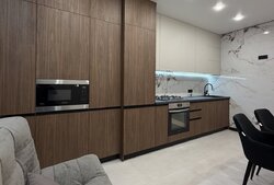 ������ 2� �������� 66.9 ��. �., �� Forest Home ���� 4