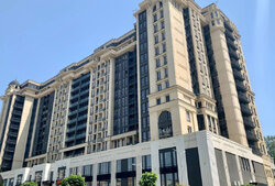 ������ 1� �������� 58 ��. �., �� Premier Tower ���� 1