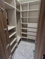 ������ 1� �������� 46.5 ��. �., �� Forest Home ���� 6