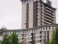  3  94.7 . .,  Park Tower  2