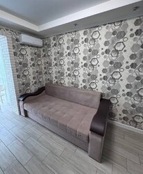 ������ 1� �������� 46.5 ��. �., �� ������������ ���� 10