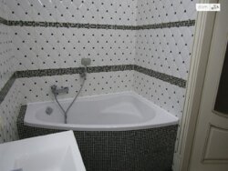 https://dom.ria.com/uk/realty-prodaja-kvartira-vinnitsa-kievskaya-ievkaya-lia-27957266.html  9