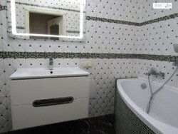 https://dom.ria.com/uk/realty-prodaja-kvartira-vinnitsa-kievskaya-ievkaya-lia-27957266.html  12
