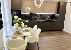  2  68 . .,  Central Park Vinnytsia  9