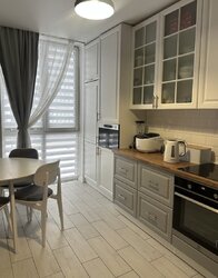 ������ 2� �������� 63.9 ��. �., �� Avalon 5 ���� 1