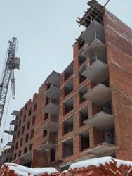 ������ 2� �������� 50.4 ��. �., �� FORREST ���� 5