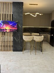 ������ 1� �������� 58 ��. �., �� Premier Tower ���� 5