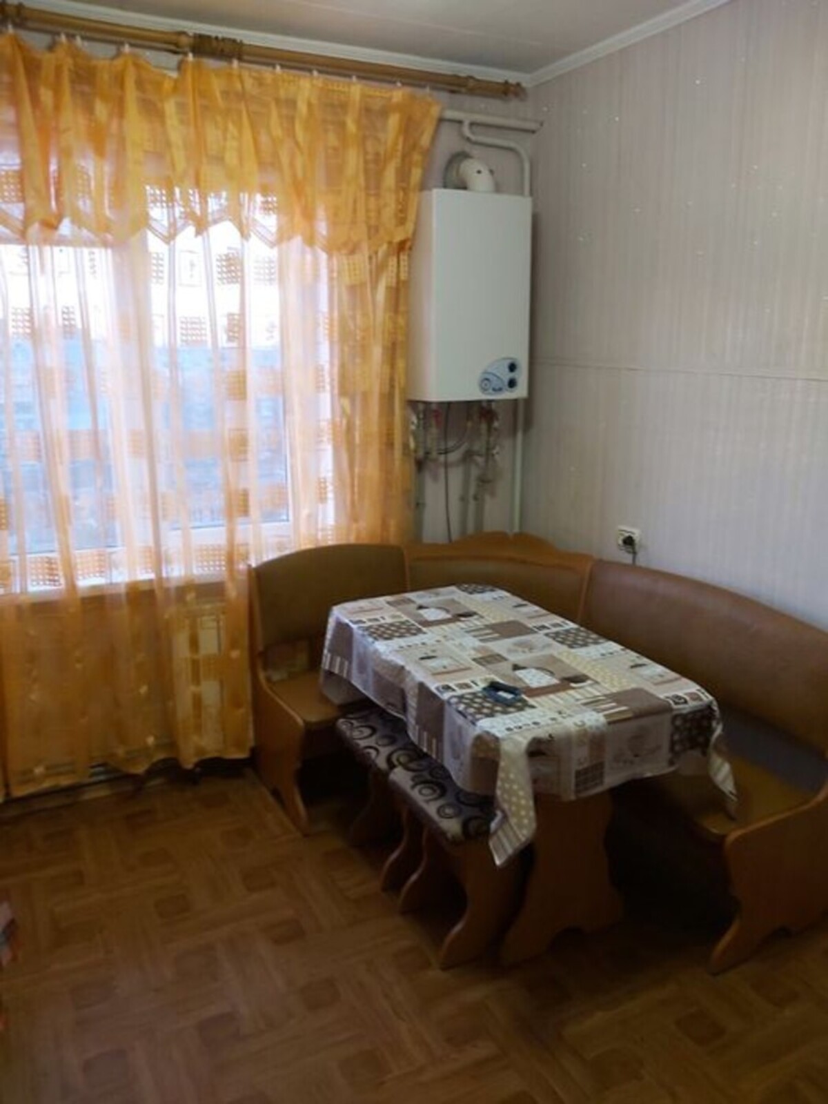 Продам двухкомнатную квартиру на Космонавтов. фото 1 Продам двухкомнатную квартиру на Космонавтов. фото 1