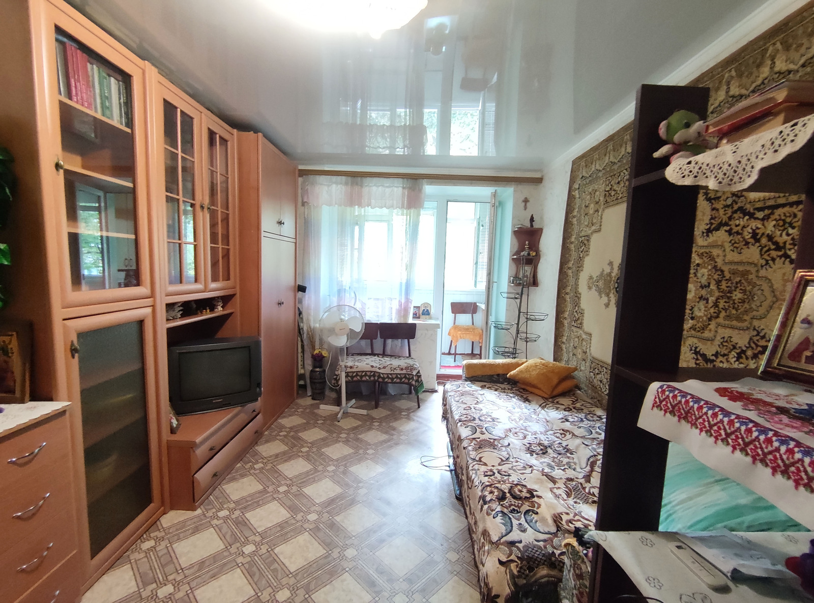 Продаж однокімнатної квартири по пр. Корабелів фото 1 Продаж однокімнатної квартири по пр. Корабелів фото 1