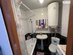 Продається простора та світла 2-кімнатна квартира фото 1 Продається простора та світла 2-кімнатна квартира фото 1