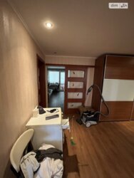 ������ 3� �������� 100 ��. � �� �����. ����� ������ 13� ���� 5