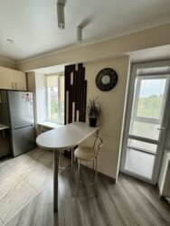 Однокомнатная квартира-студия с новым ремонтом фото 2 Однокомнатная квартира-студия с новым ремонтом фото 2