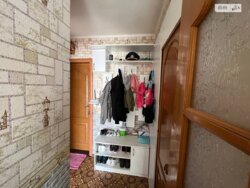 Продається простора та світла 2-кімнатна квартира фото 3 Продається простора та світла 2-кімнатна квартира фото 3