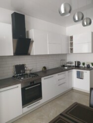 ������� 3 ��������,����� �������� ������ ���� 5