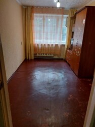 Квартира 2-х кімнатна ,2 поверх пятиповерхівки,в середині будинку. фото 2 Квартира 2-х кімнатна ,2 поверх пятиповерхівки,в середині будинку. фото 2