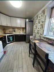 Продаж 3 к квартири на землі фото 2 Продаж 3 к квартири на землі фото 2