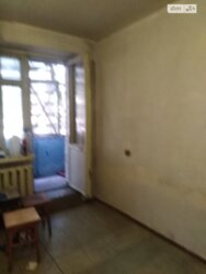 Однокімнатна квартира під ремонт на першому поверсі фото 4 Однокімнатна квартира під ремонт на першому поверсі фото 4