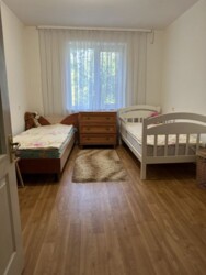 Продам 3 к. квартиру на площі Перемоги. фото 3 Продам 3 к. квартиру на площі Перемоги. фото 3