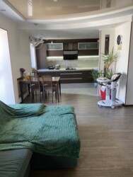 Продаю Четырехкомнатную квартиру фото 1 Продаю Четырехкомнатную квартиру фото 1