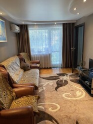 Продам 2-кімнатну на Адміральській фото 1 Продам 2-кімнатну на Адміральській фото 1